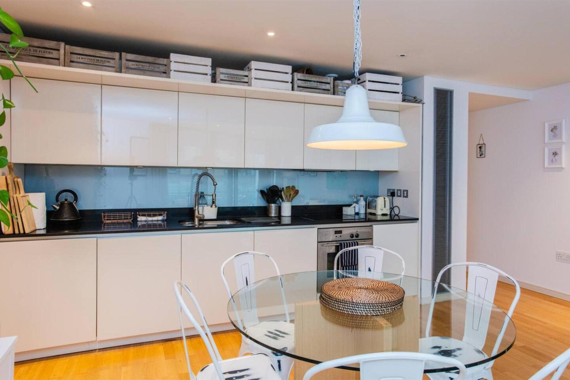 Modern 3 Bedroom Apartment In Paddington Londra Esterno foto