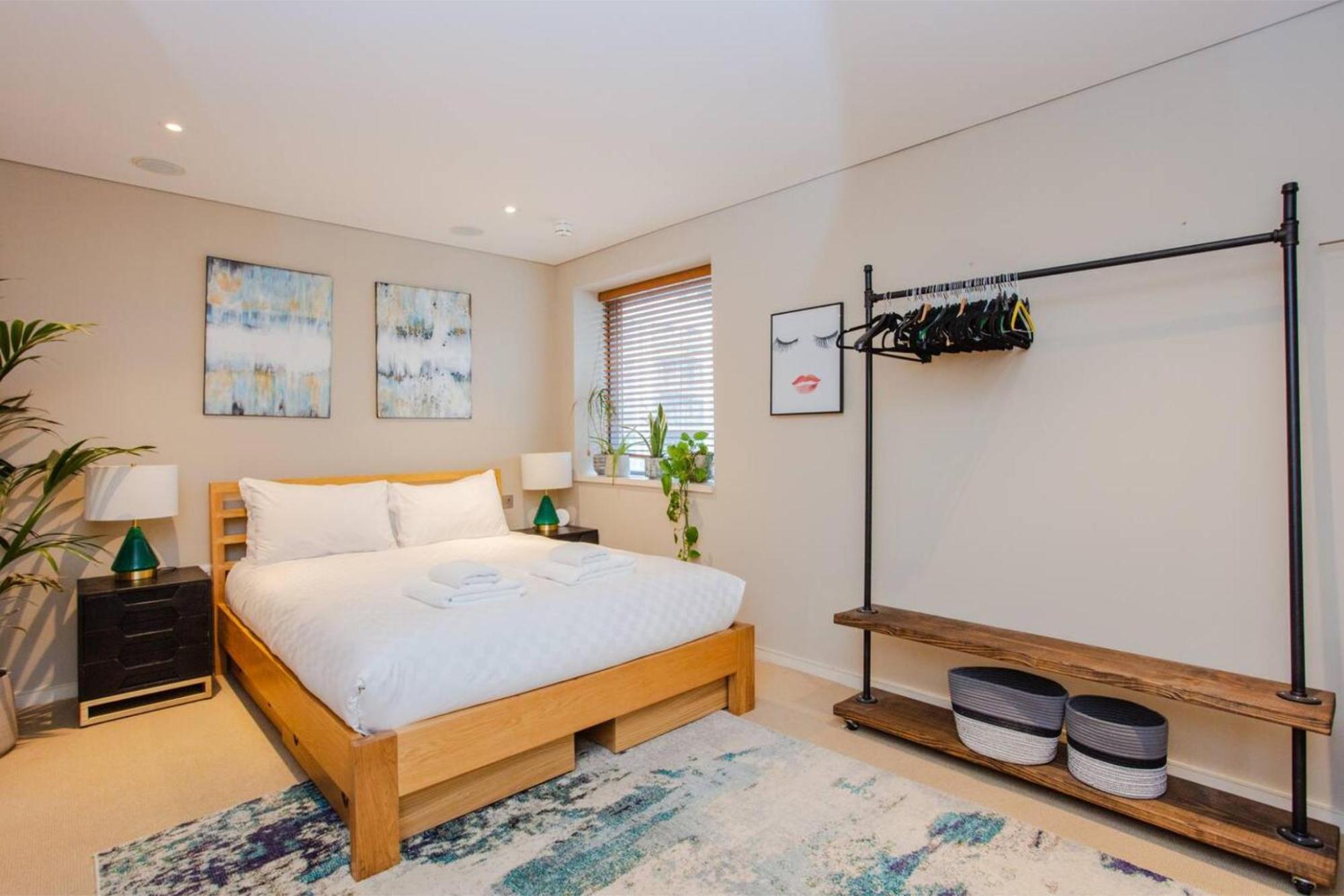 Modern 3 Bedroom Apartment In Paddington Londra Esterno foto