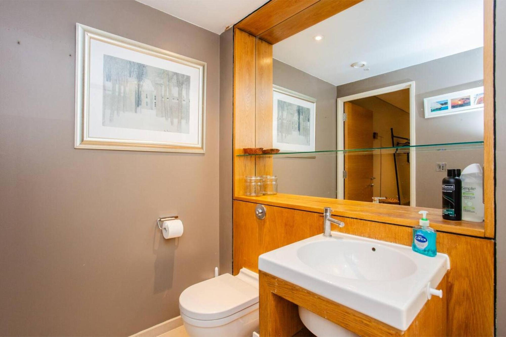 Modern 3 Bedroom Apartment In Paddington Londra Esterno foto